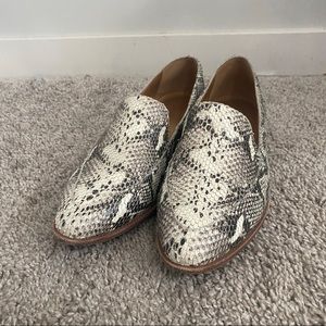 Madewell the Frances Loafer in Stamped Snake